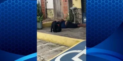 Policial aposentado é esfaqueado ao impedir roubo em comércio de Caxias