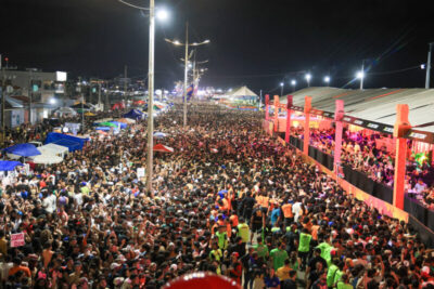 Circuito Vem Pro Mar continua nesta noite e terá Gloria Groove, Xanddy Harmonia e Ávinne Vinny