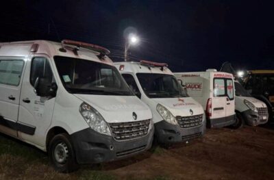 De uma só vez, gestão André da Ralpnet recupera quatro ambulâncias do município que estavam abandonadas em oficinas