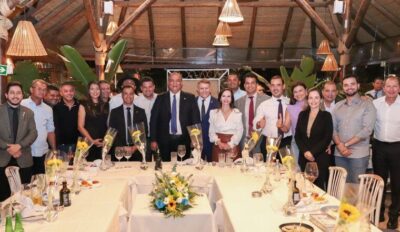 Eduardo Siqueira promove jantar em Brasília e reúne os 3 senadores, 4 federais e 11 vereadores
