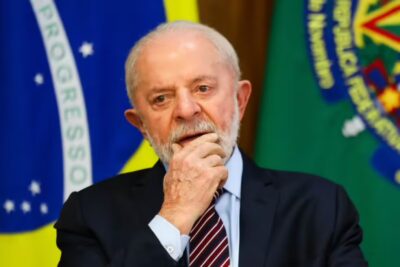 ‘Está isolado, capturado. É outro Lula’, diz advogado aliado do presidente em carta aberta