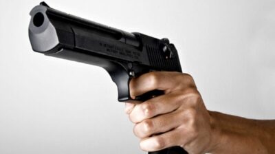 Polícia militar prende um dos suspeitos de assalto a coletivo registrado no bairro Alemanha