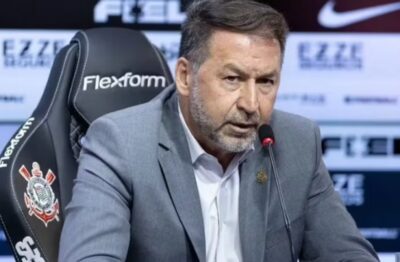 Presidente do Corinthians é indiciado por suposto furto e lavagem de dinheiro em contrato com Vai de Bet