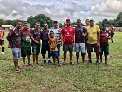 Ednilson do Kantão e Thyago Freitas prestigiam a abertura do Campeonato de Futebol do Jardim Tropical