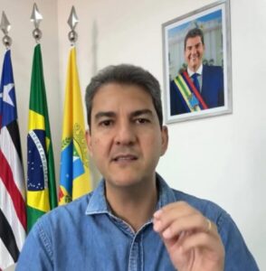 Braide denuncia máfia das empresas de ônibus e quer bancar taxi e Uber pra população