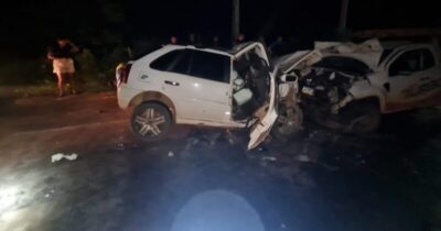 Colisão frontal deixa dois mortos e dois feridos graves na BR-135