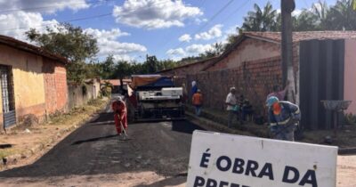 Prefeita Fabiana Mendes investe na pavimentação asfáltica de ruas em Presidente Vargas