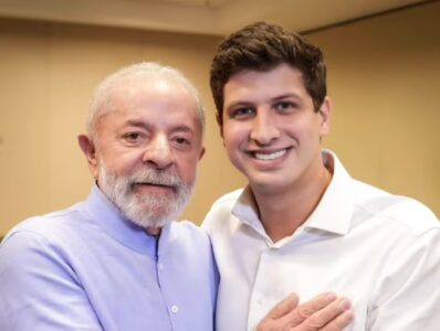 João Campos assume PSB e defende chapa Lula-Alckmin para 2026