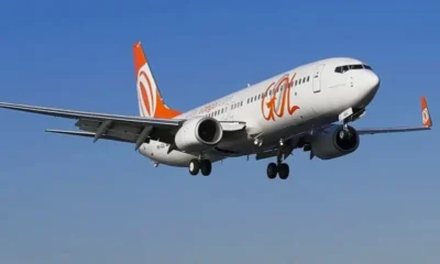 Avião da Gol é forçado a retornar ao aeroporto de Brasília após colisão com pássaro