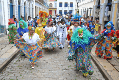 Rua do Passeio voltará a ser palco de mais de 90 atrações carnavalescas