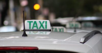 MP investiga irregularidades na concessão de alvarás para táxis em São Mateus