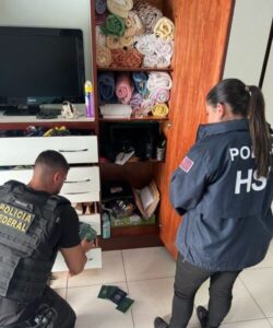 PF deflagra operação contra organização criminosa especializada no contrabando de migrantes