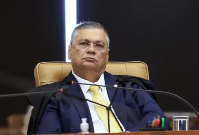 Pela primeira vez, Flávio Dino pede informações sobre uso de emendas PIX para eventos