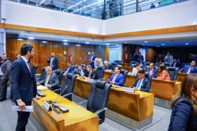 Assembleia aprova MP que cria o Programa Mãos à Obra, com leque de garantias a segmentos diversos