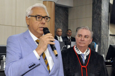 Nélson Ferreira é eleito e empossado desembargador do TJMA