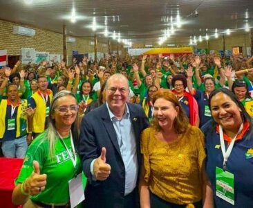 Em Congresso Nacional dos Agentes Comunitários de Saúde, no Ceará, Hildo Rocha reafirma compromissos com a categoria