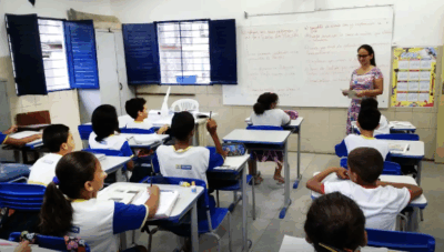 Fundeb: estados e municípios partilham R$ 3,4 bi referentes à 3ª parcela de 2025