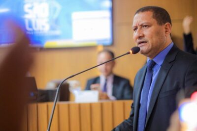 Vereador Marquinhos diz que o Brasil voltou a ter presos políticos, liberdades ameaçadas e critica politização da Justiça