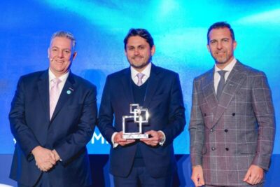 Juscelino Filho conquista Prêmio de Liderança Global em tecnologia e inovação, em Barcelona