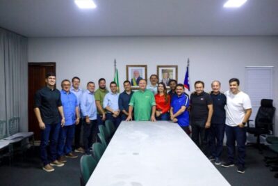 Brandão realiza nova rodada de diálogos com prefeitos da Região Tocantina e reúne com deputados, em Imperatriz