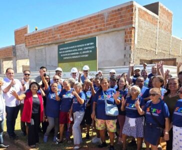 Governador Edison Lobão: Hildo Rocha vistoria construção do Centro do Idoso