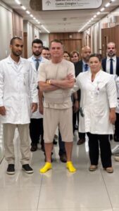 Ex-presidente Jair Bolsonaro diz que pode ter alta hospitalar neste domingo (4)