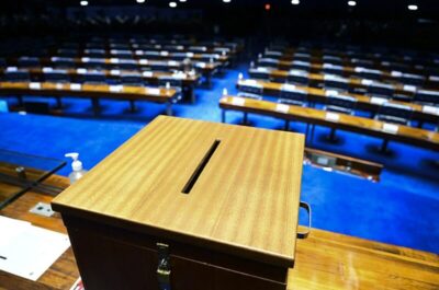 Senadores decidem neste sábado o novo comando da Casa