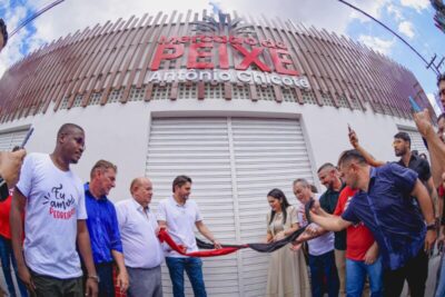 Juscelino Filho entrega mercados municipais, ambulância e mais investimentos em Pedreiras