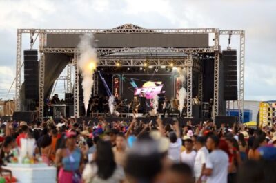 Lava-Pratos da Praia de Araoca é marcado por alegria e fecha programação do Carnaval do Maranhão