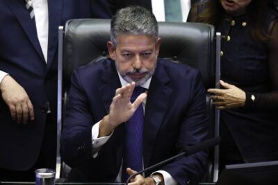 Lira compra mansão de R$ 10 milhões em Brasília