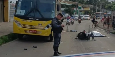 Motociclista morre em colisão frontal com ônibus na avenida General Artur Carvalho
