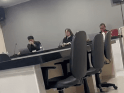 SENTADOS LADO A LADO: Um dia antes da discussão com promotor, juíza “parecia ser outra pessoa”; assista o vídeo