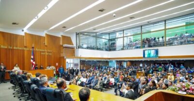 Deputados ressaltam momento histórico de celebração aos 190 anos da Alema