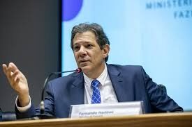 Veja as taxas que devem subir para compensar o IOF