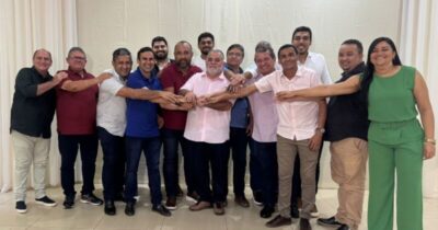 FAMEM: Em Itapecuru, Roberto Costa recebe adesão de mais 15 prefeitos da região