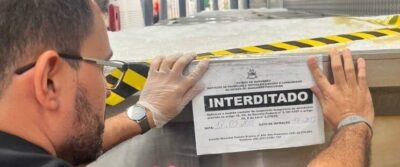 Procon/MA intensifica fiscalizações em supermercados e interdita setor de pescados de unidade na Curva do 90
