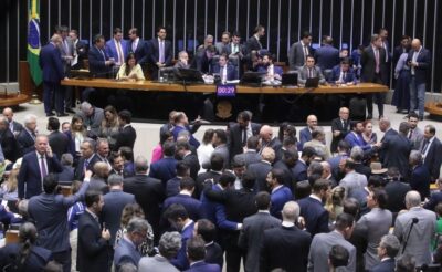 Câmara aprova ampliação do número de deputados; impacto é de R$ 64 mi