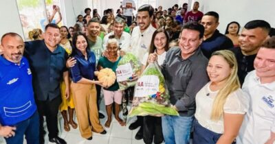 PARCERIA GOVERNO DO ESTADO E FEDERAL! Felipe Camarão participa de entrega dentro Projeto do PAA em Rosário