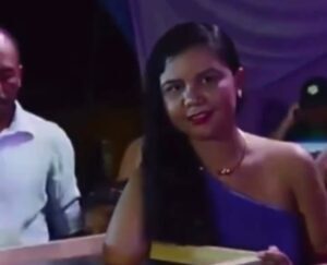 Secretária sorteia a própria mãe em festa do Dia das Mães no MA