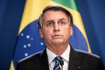 TCU arquiva acusação contra Bolsonaro por gastos em viagens