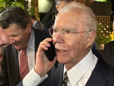 Hugo Motta vai homenagear José Sarney