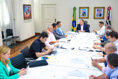Brandão reforça agenda municipalista com prefeitos de 10 cidades maranhenses