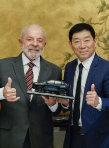 Em reunião com Lula, chairman da GWM confirma produção de três modelos no Brasil e geração de 800 empregos