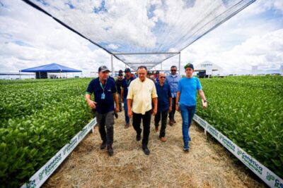 Brandão prestigia evento de agronegócios em Mata Roma