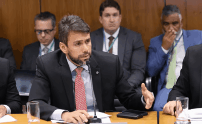 Tenho divergências com Marina, mas ela merece respeito, diz líder do União Brasil